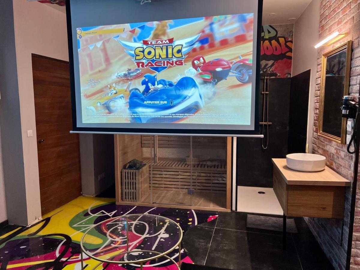 Capsule Street Art - Sauna- Jacuzzi - Playstation 5 - Billard - Netflix - Home Cinema - Terrasse ドゥエー エクステリア 写真